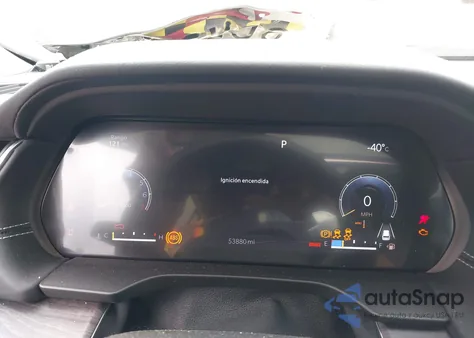 2022 Jeep Grand Cherokee Overland 4X4 z USA, uszkodzony, nr VIN 1C4RJHDG5N8544397